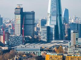 aereo Visualizza di il città di Londra coccio grattacielo. foto
