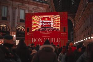 galleria vittorio emanuele ii. Natale nel Milano 2024 shopping eventi. Milano, Italia. 01.01.2024 foto