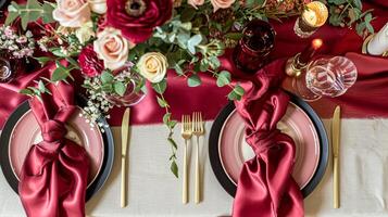 ai generato san valentino giorno tablescape e tavolo arredamento, romantico tavolo ambientazione con fiori, formale cena e Data, bellissimo posate e vasellame foto