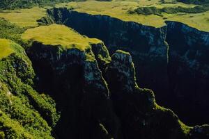 esagerato canyon nel urubici, Santa Catarina, brasile. aereo Visualizza foto