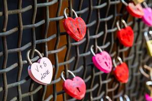 amore serrature, concetto per Fidanzamento, felicità, matrimonio e romantico relazione foto