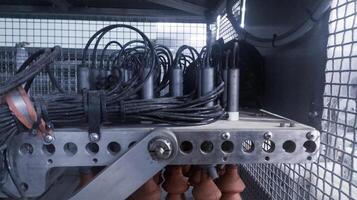 attuatore pneumatico sistema su il automatico uova speratura macchina.incubatoio tecnologia. foto