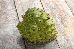 dolce maturo succoso esotico soursop foto