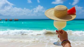 ai generato sbalorditivo donna godendo un' rinfrescante Margherita cocktail su un' tropicale spiaggia con spazio per testo foto