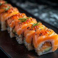 ai generato salmone giapponese Sushi dentro su rotolo con cetriolo, crema formaggio. vicino su sparo. foto