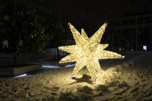 Natale stella nel il città foto