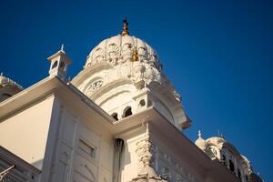 Visualizza di dettagli di architettura dentro d'oro tempio - armandir sahib nel amritsar, punjab, India, famoso indiano sikh punto di riferimento, d'oro tempio, il principale santuario di sikh nel amritsar, India foto