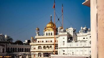 Visualizza di dettagli di architettura dentro d'oro tempio - armandir sahib nel amritsar, punjab, India, famoso indiano sikh punto di riferimento, d'oro tempio, il principale santuario di sikh nel amritsar, India foto