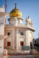 Visualizza di dettagli di architettura dentro d'oro tempio - armandir sahib nel amritsar, punjab, India, famoso indiano sikh punto di riferimento, d'oro tempio, il principale santuario di sikh nel amritsar, India foto