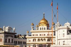 Visualizza di dettagli di architettura dentro d'oro tempio - armandir sahib nel amritsar, punjab, India, famoso indiano sikh punto di riferimento, d'oro tempio, il principale santuario di sikh nel amritsar, India foto