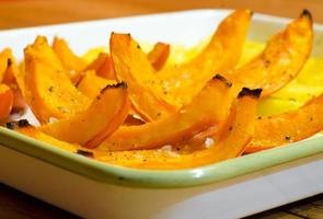 fette di zucca al forno con patate foto