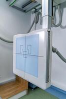 davanti Visualizza di medico attrezzatura per scansione.modern medico utensili nel ospedale camera. foto
