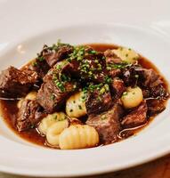 buongustaio Gnocchi piatto con Manzo ragù foto