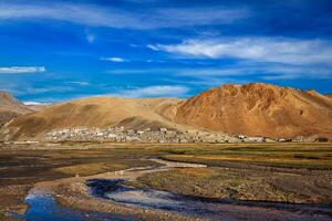 korzok villaggio a lago tso moriri, ladakh foto