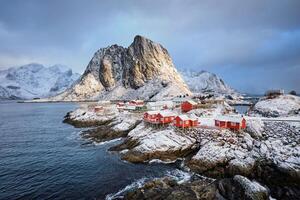 Hamnoy pesca villaggio su lofoten isole, Norvegia foto