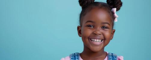 ai generato un' giovane africano americano ragazza, splendente con la gioia, don un' rosa camicia e un' blu denim Maglione contro un' leggero blu fondale foto