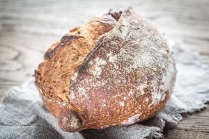 grano intero pane pagnotta foto