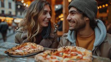 ai generato uomo e donna mangiare Pizza a tavolo foto