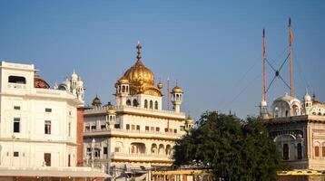 Visualizza di dettagli di architettura dentro d'oro tempio - armandir sahib nel amritsar, punjab, India, famoso indiano sikh punto di riferimento, d'oro tempio, il principale santuario di sikh nel amritsar, India foto