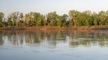 primavera Alba al di sopra di il Missouri fiume a dalton parte inferiore, mo foto