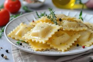 ai generato zucca ravioli, delizioso e sontuoso bianca cucina arredamento. generativo ai foto