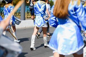 strada promozione di il majorette di il Festival primavera. foto