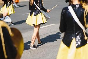 strada promozione di il majorette di il Festival primavera. foto