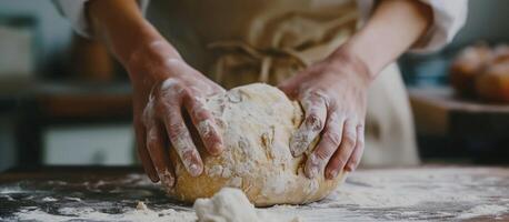 ai generato ritagliata Immagine di femmina mani impasto Impasto su cucina tavolo foto