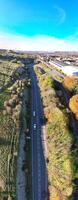 aereo verticale panoramico Visualizza di luton e Dunstabile cittadina di Inghilterra UK. novembre 13, 2023 foto