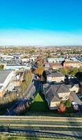 aereo verticale panoramico Visualizza di luton e Dunstabile cittadina di Inghilterra UK. novembre 13, 2023 foto