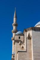 architettonico dettagli di suleymaniye moschea nel verticale sparo. foto