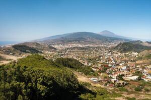 Visualizza di il teide vulcano su il isola di tenerife. canarino isole, Spagna foto