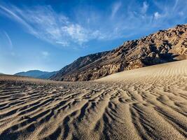 sabbia dune nel montagne foto