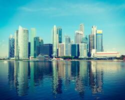Singapore orizzonte attività commerciale quartiere grattacieli a giorno foto
