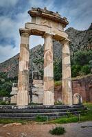 athena pronoia tempio rovine nel antico delfi, Grecia foto