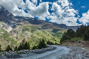 strada nel Himalaya foto