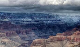 mille dollari canyon neve foto