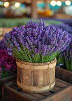 ai generato lavanda fiori nel di legno cestino foto