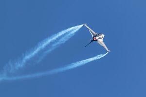 radome, Polonia, 2023 - ellenico aria vigore lockheed f-16 combattente falco combattente Jet aereo volare. aviazione e militare aereo. foto