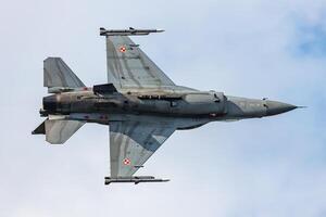 radome, Polonia, 2023 - polacco aria vigore lockheed f-16 combattente falco combattente Jet aereo volare. aviazione e militare aereo. foto