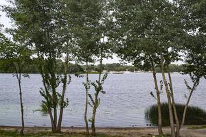 bellissimo fiume paesaggio. foto