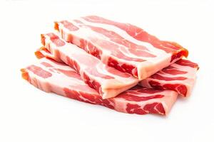 ai generato crudo Bacon isolato su bianca sfondo foto