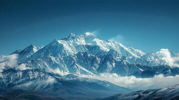 ai generato panoramico Visualizza di montagna gamma a partire dal vertice foto