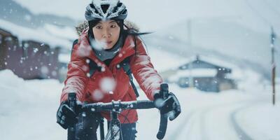 ai generato giapponese donna ciclista equitazione bicicletta attraverso innevato paesaggio foto