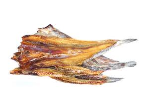 secco salato pesce isolato su bianca sfondo. concetto, cibo Prodotto a partire dal cibo preservazione processi, può essere cucinato nel vario menù. foto