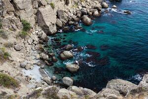 bellissimo acqua salata laguna con chiaro acqua foto