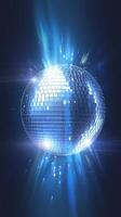 ai generato Visualizza rispecchiato Filatura blu discoteca palla per anni 80, anni 90 luminoso sfondo verticale mobile sfondo foto