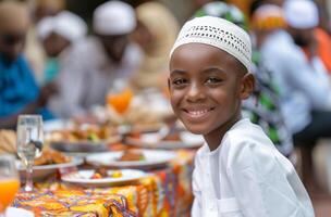 ai generato famiglia avendo pranzo insieme durante Ramadan foto