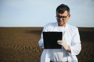 analisi suolo. agronomo. ambientale protezione, biologico suolo certificazione, suolo fertilità analisi foto