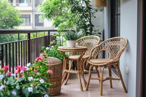 ai generato balcone terrazza con sedie e naturale decorazione. creare ai foto